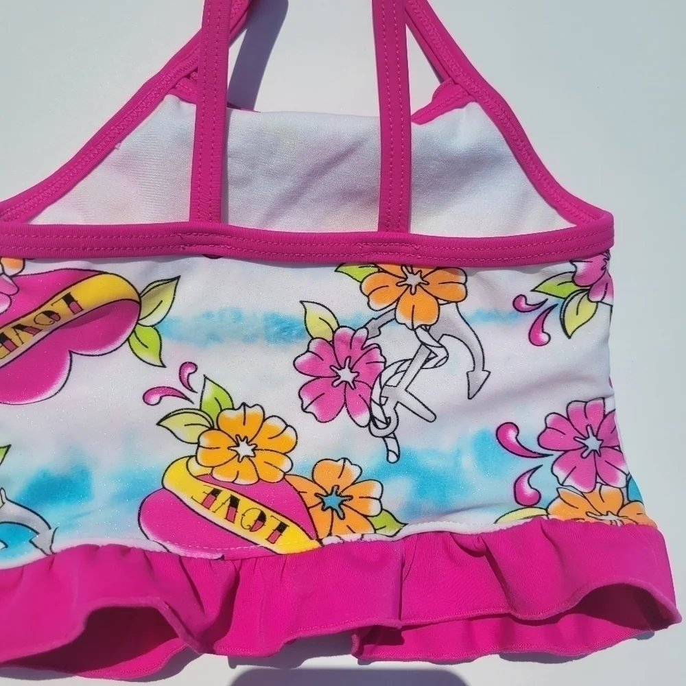 3/$15🏝Breaking Waves🏝🌺 6-9 month old Swimsuit
